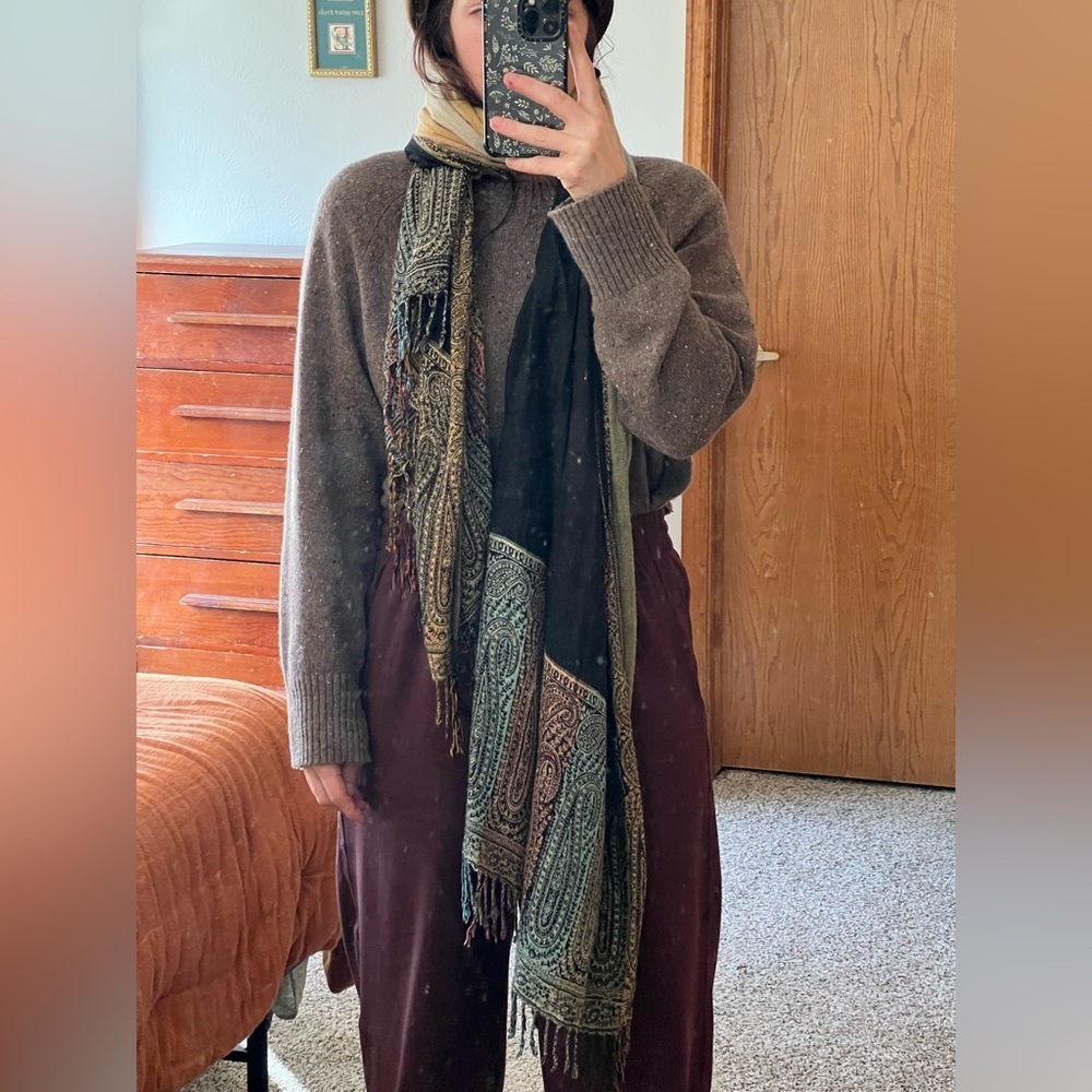 Afghan scarf